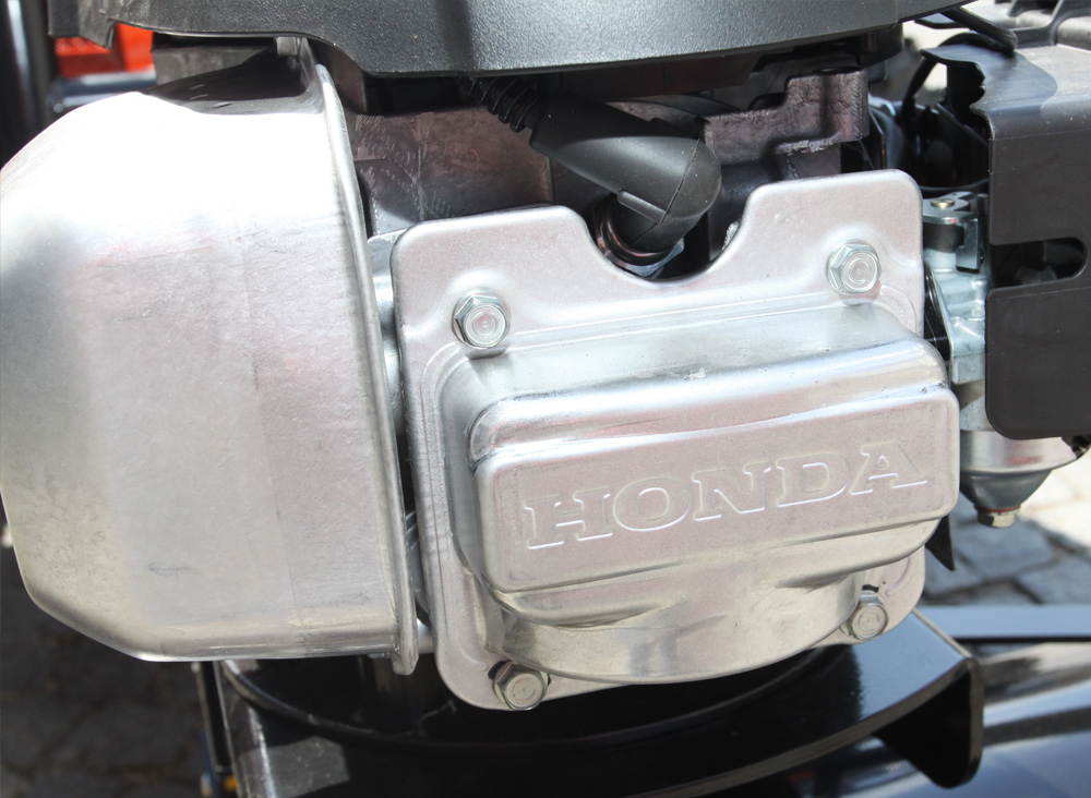 LevneMoto - Profesional Sweeping brushes for ATV - UTV, engine HONDA