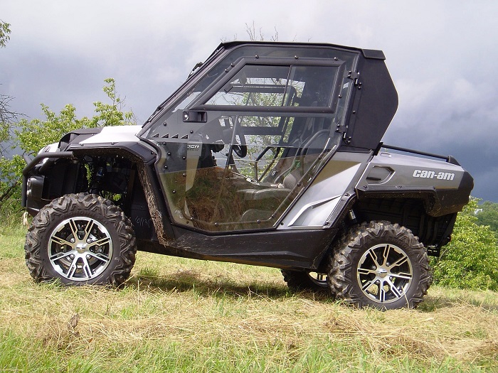 LevneMoto - Kabina Can Am Commander 2014 včetně topení