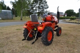 LevneMoto - Traktor HT354