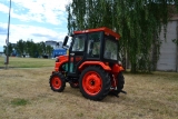 LevneMoto - Traktor HT354 Cabin