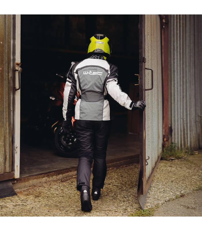 LevneMoto - Výklopná moto helma W-TEC V270