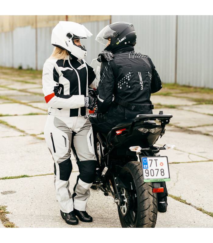 LevneMoto - Výklopná moto helma W-TEC V270